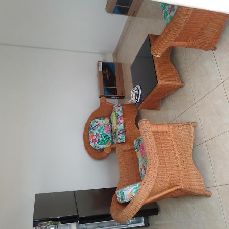 Appartamento Chez Bablou Grand Baie Esterno foto