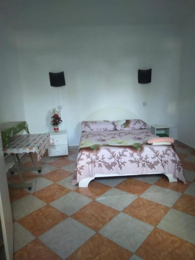 Appartamento Chez Bablou Grand Baie Esterno foto