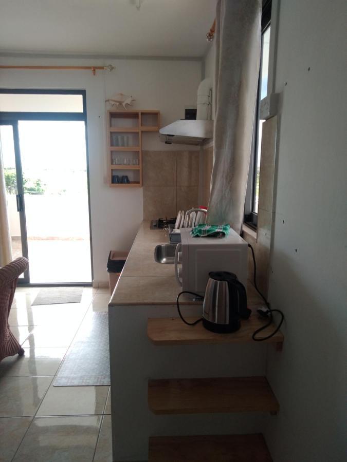 Appartamento Chez Bablou Grand Baie Esterno foto